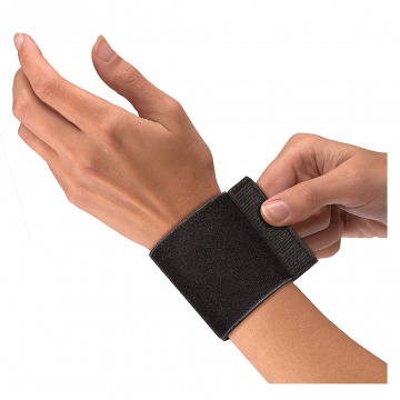 Mueller - Elastic Wrist Support With Loop - Black