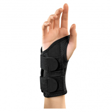 Mueller - Green Fitted Wrist Brace - L/XL